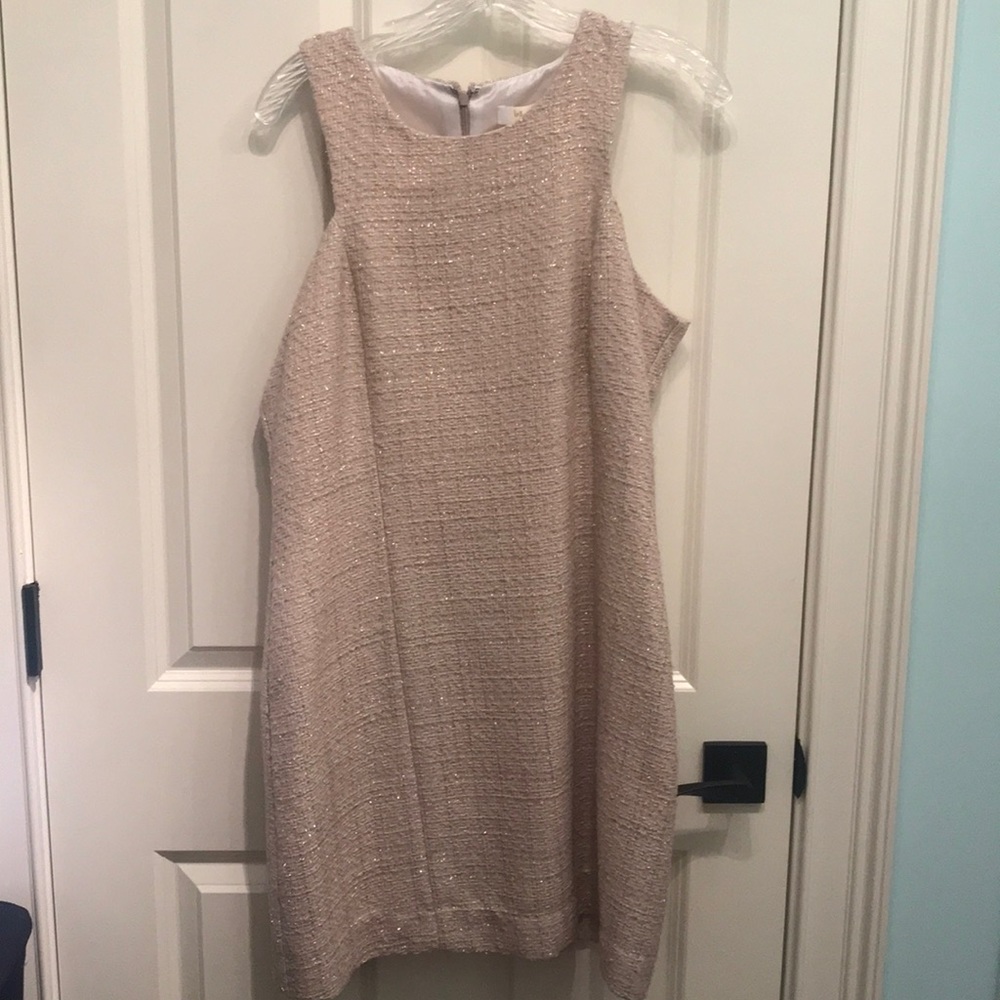 Britt Ryan gold cocktail dress